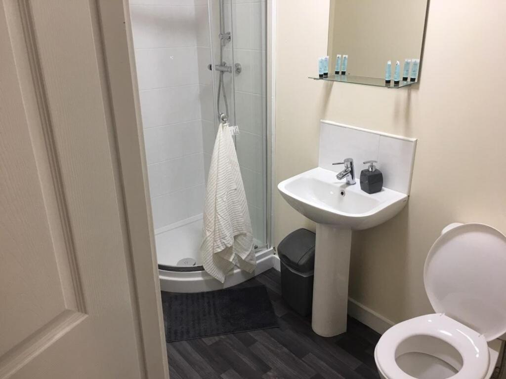 Stonefield Rooms High Blantyre Esterno foto